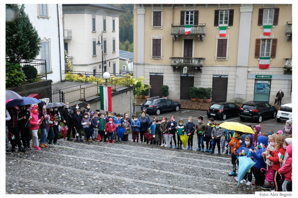 PIAZZA BREMBANA - Commemorazione 4 novembre.