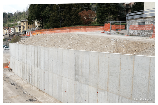 Piazza Brembana - Lavori sistemazione dopo crollo strada in Via Antonio Locatelli zona Tiro a Segno - Aggiornamento 15 aprile 2021