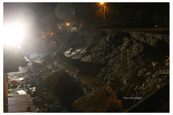 Piazza Brembana -  Crolla strada in Via Antonio Locatelli zona Tiro a Segno - Lunedi 25 novembre ore 21:00.