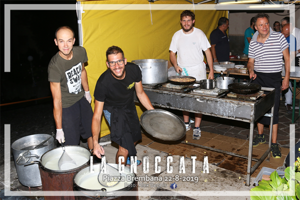 Piazza Brembana -  La Gnoccata - Festa di San Bernardo.