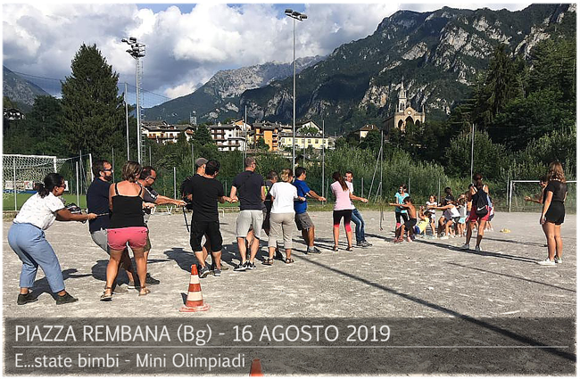 Estate Bimbi - Mini Olimpiadi - Giochi a squadre per tutti. Piazza Brembana Notizie - Estate Bimbi - Mini Olimpiadi - Giochi a squadre per tutti.