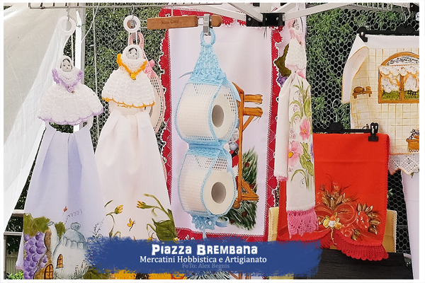 Piazza Brembana - Mercatini Hobbistica e Artigianato. Luglio 2020.