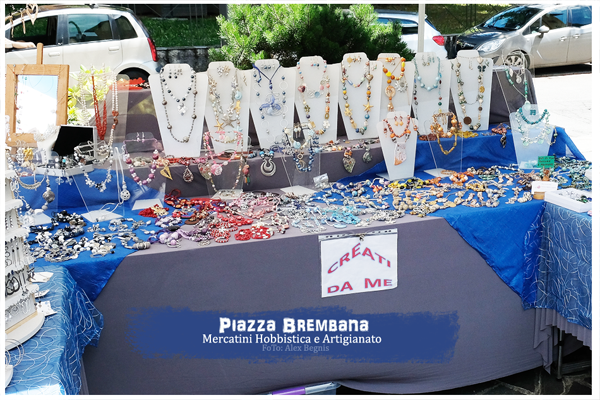 Piazza Brembana - Mercatini Hobbistica e Artigianato. Luglio 2020.