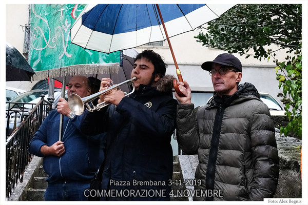 Piazza Brembana PREMIO MAMMA CALVI - Commemorazione 4 novembre - Festa delle Forze Armate.