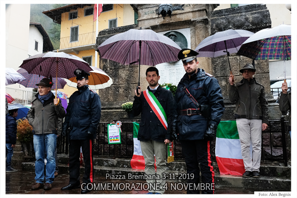 Piazza Brembana PREMIO MAMMA CALVI - Commemorazione 4 novembre - Festa delle Forze Armate.