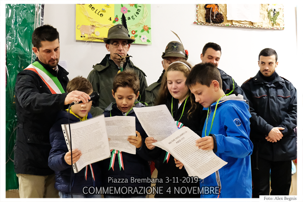 Piazza Brembana PREMIO MAMMA CALVI - Commemorazione 4 novembre - Festa delle Forze Armate.